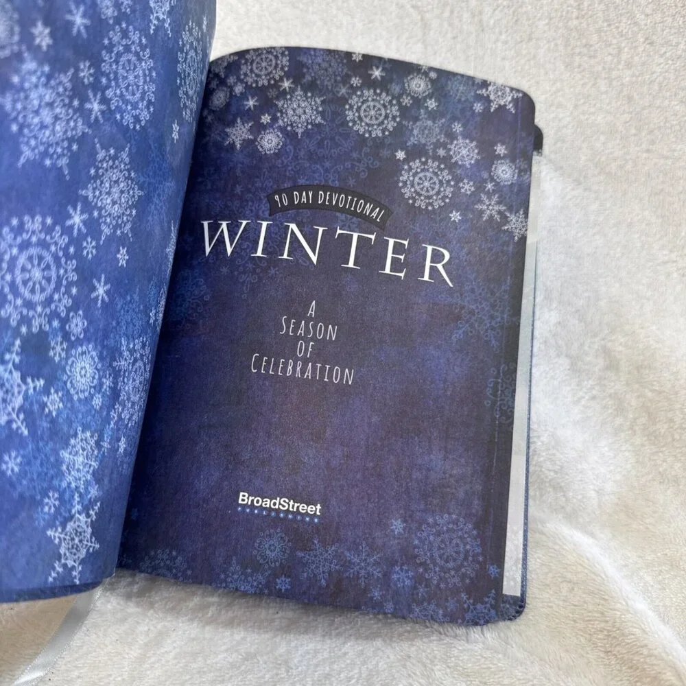 Devotional Winter Journal 90 Day Reflective‎ Christian Psalm Book Broadstreet